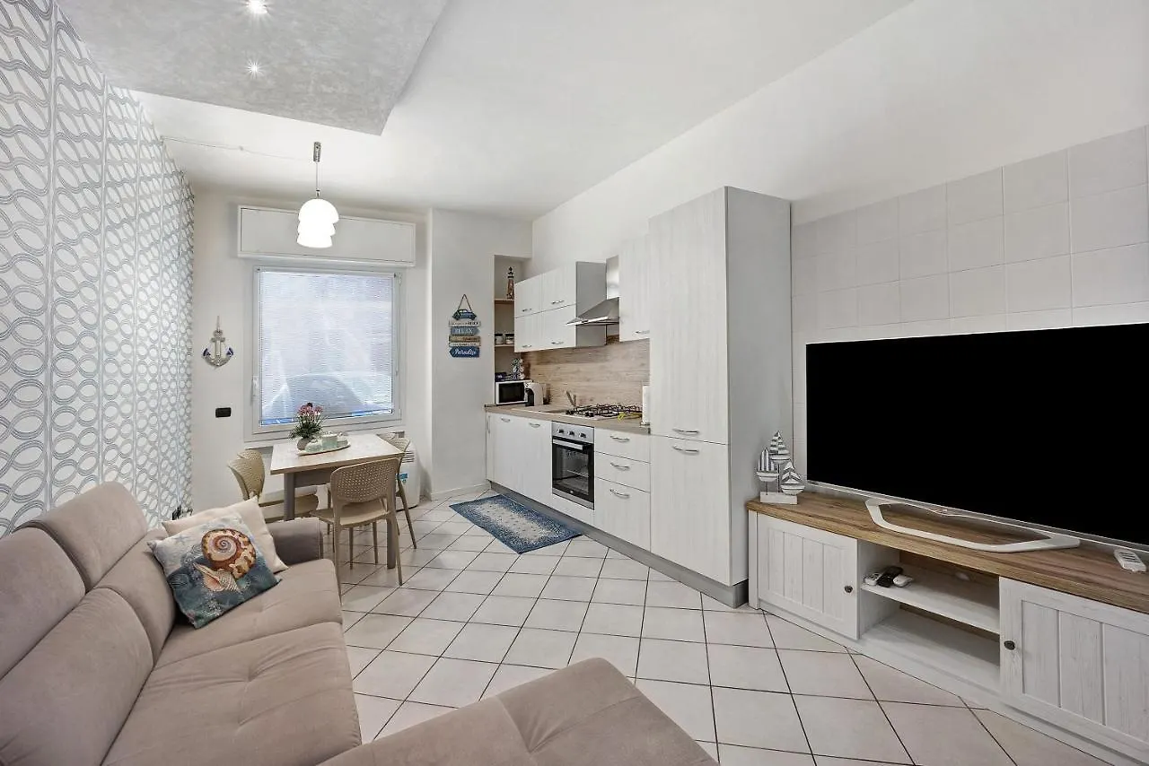 Serendipity Alassio 0*,
